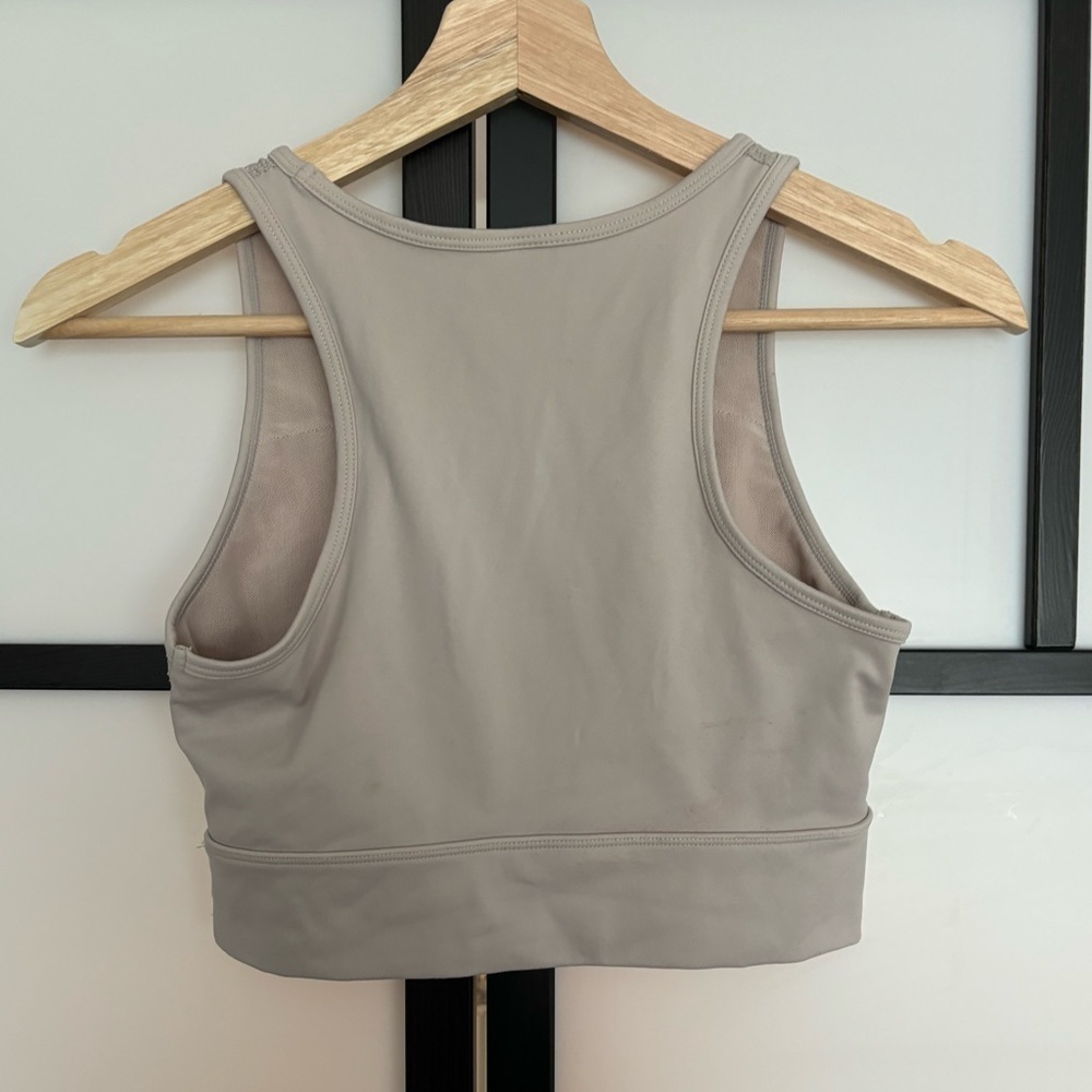 Saavi beige sports bra. Size Small - Picture 5 of 8